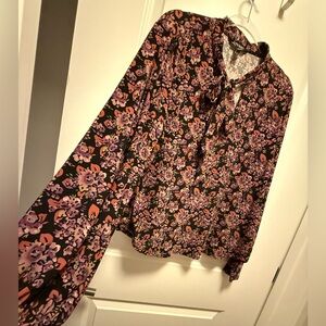 LAUREN RALPH LAUREN FLORAL BLOUSE- NWOT